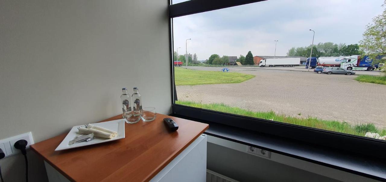 Hiway Motel Siebengewald エクステリア 写真